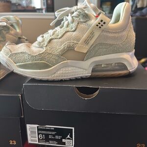 Jordan MA2 GS Sneakers in Honeydew and sea glass